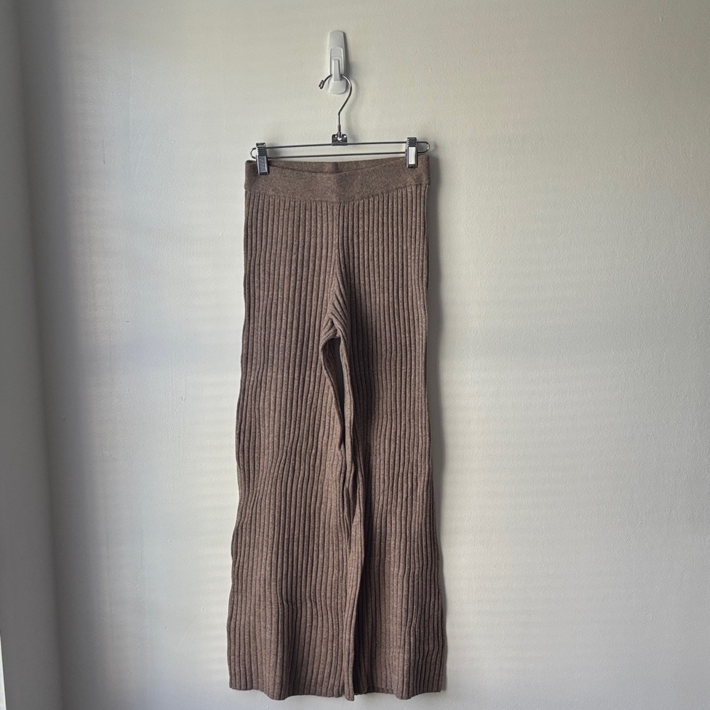 GAP Ribbed Knit Sweater Wide Leg Pant- Taupe and light Taupe